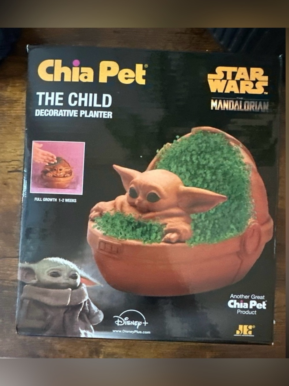 Chia Pet Star Wars The Mandalorian The Child Baby Yoda Decorative Planter NIB - Picture 2 of 4